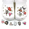 Moq 50pcs Bad Bunny Shape Croc Charm 2D Soft PVC Jibz Shoe Parts Charmsアクセサリー