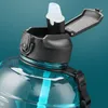 Uzspace 2.3L 2000ml garrafa de água com palha clara plástico de grande ginásio de plástico de ginásio jarro tritan um copo de esportes gratuitos 220329