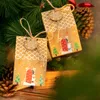 24 Sets Kerst Kraft Papieren Box Santa Claus Snowman Deer House Shape Candy Dozen met Advent Kalender Number Sticker Gift Bag 220420