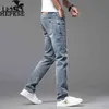 Designer de jeans pour hommes de luxe léger de haute qualité Smoky Grey Slim Straight Casual Long Pants Fashion Brand Thin WK5V