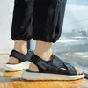 Sandals Men zapatillas de deporte de playa zapatos reflectantes verano al aire libre informal transpirable espesor suela 4 cm sandalias hombre slip onsandals