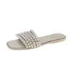 Pantoufles Niche Design Vintage Pearl Flat Jelly Sole French Women s Slipper Modern 220516