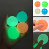 TOYS TIBLE TOYS LUMINENT BALL Fluorescence Glow in the Dark Sticky Balls Ballon pour adultes et enfants Toy Birthday Party Cadeaux