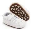 Babyskor 0-18 Months Kids Girls Boys Toddler First Walkers Anti-Slip Soft Soled Bebe Moccasins Spädbarn Crib Foar Sneakers 8 Färg