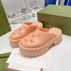 Women Hollow Sandals Luxury Thick Sole Slippers Perforated Pattern Honey Peach Color Slipper 5.5 Cm Rubber Platform Grooved Shoes Sole with Box Size 35-45