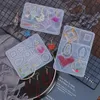 Stampi da forno Ciondolo cuore rotondo in resina fatta a mano con foro Stampi in silicone trasparente Forme geometriche fai-da-te Charms epossidici Stampo per gioielli