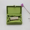 4st Cotton Filled Tall Silk Brocade Presentl￥dor f￶r smycken F￶rpackningsfodral Dekorativ rektangel Hantverk Jade Stone Buddha Beads Armband Storage Box 12x7x6.5 cm