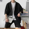 Erkekler Trailtsits Erkekler 2pcs/Set Düz Renk Kıyafetleri Erkek Trailsuit Japonya Stil Erkekler Set Yaz Kısa Kollu Gömlek Top Gevşek Şort