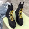 2022-NEW منتج أسود منصة مكتنزة أحذية مدببة إصبع القدم غير الرسمي القصيرة القصيرة أنثى شارع أزياء الجلود الجلود المشي لمسافات طويلة