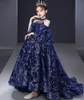 Lyxig blommaflickklänning Långt tåg med bågpärla 3D -blommor Appqulies Ball Gown Princess Holy First Communion SEUNDE TODDLER PAGEANT Dresses