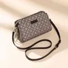 Outles Outlet Female 2022 New Leisure Printed Square Square Bag Properoalder Broadband Sling Bag One Counter Messenger