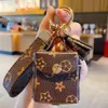 4colors Cute Presbyopia Leather Cartoon Keychain Coin Purse Headset Mini School Bag Design Tassel Key Ring Pu Leather Car Keychains