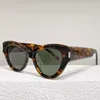 Brand Officiell webbplats Mens och kvinnors lyxiga solglasögon S506 Plate Cat Eye Frame Cool Styling Design Daily Catwalk Fashion Photo First Choice With Original Box