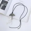 펜던트 목걸이 amorcome 독특한 디자인 우산 춤추는 소녀 목걸이 빈티지 긴 검은 가죽 체인 문장 Jewelrypendant