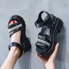 2022 Pantoufles de créateurs Femmes Sandales De Luxe Diapositives Oran Sandale Classique Tongs Chaussures Décontractées Baskets Entraîneur brand0210