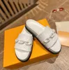 53k nyaste heta kvalitet män Kvinnor Design sandal Läder tjej Klänning Bröllop Sko Sexig klack Sandaler Dam skor mellanklackade sandaler