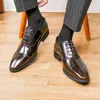 HBP Dress Shoes Open Bead Leather Men's Shoes New Summer Patent Leather Three Joint Oxford Pointed Business Dress Men's Soft Sole 220802