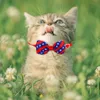 Accessorio per abbigliamento per cani 12 disegni Giorno dell'indipendenza Papillon per animali domestici Gatto patriottico Cane Collare regolabile a stelle e strisce 4 luglio Forniture per piccoli animali domestici