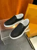 Tasarımcı Beverly Hills Slip-On Spor Sakinleri Erkek Lüks Eğitmen Ayakkabı Kabartmalı Deri Monogramlar Çiçekler Desen Runner Sıradan Ayakkabı Ultra Hafif Kauçuk Dış Tablo