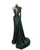 2022 Sexy Dubai Dubai Elegante Esmeralda Verde Mermaid Vestidos de noite usam contas de pescoço alto de manga comprida Cristais Cristais Split mulheres vestidos formais de noite vestidos de noite feitos personalizados feitos