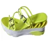 Sandálias Chinelos de Cunha Transparentes Neon Green Platform Mules Fivela Sapatos Transparentes Sola Grossa Bottom Bottom Flip FlopsSandálias