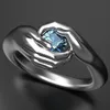 Cluster-Ringe für Frauen, eleganter Damenmode-Claddagh-Ring, Händeschutz, Meerjungfrauentränen, Aquamarin-Schmuck, RingeCluster