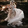Backless 2021 Boho Hochzeitskleid 3D Appliziert Sommer Strand Brautkleider aus der Schulter Tüll Lieben Spitze Outdoor Dame Ehe Kleider 0414