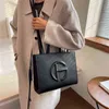 Mulheres PU Couro Crossbody Bags com alça curta Tote Luxury Senhoras ombro de bolsa e bolsas 2022 Novo Satchel G220519