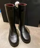 디자이너 장화 여성 부츠 블랙 Rev 고무 부츠 Pvc Rainboots 외관 버스트 시계 어퍼 그린 화이트 발 소프트 슬림 워터 슈즈 박스 포함