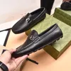 2022 MENS LOCAIS DE CARRO DE CARRO DE LUXO DE LUXO MUNCASINS MOCASINS Homens Loafer Camurça Casual Sapatos Homem Flats Leve Correndo Sapato