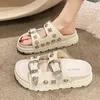 Sandalen Zomer Vrouwen Slippers Klinknagels Punk Rock Lederen Platform Muilezels Creatieve Metalen Fittingen Casual Party Schoenen Vrouwelijke Outdoor 220623