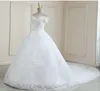 Vestidos de noiva Aplique o botão de renda aplicado em camadas de trafles de costas vestidos de noiva vestidos de Novia Robe de Mariage