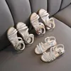 Garotas de verão Bead Mary S Flats Fling Princess Baby Dance Kids Sandals Sapatos de casamento Pink D238 220607