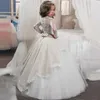 Robes Fille Robe de Demoiselle d'Honneur Fille Mariage Manches Longues Automne Hiver Dentelle Dos Nu Tulle Fleurs Up Enfant Blanche PartyGirl's