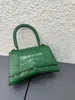 Bolsa de ombro de designer bolsa de meia lua vagabundo carteira carteira padrão de crocodilo padrão fivela de crocodilo comum alça geométrica bolsa de luxo feminina