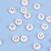 Perline dell'alfabeto in silicone di forma rotonda Lettere da 12 mm Perline sciolte per dentizione per ciuccio infantile fai-da-te Chian Chewlry