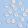 Forme ronde Silicone Alphabet Perles 12mm Lettres Dentition Perles Lâches pour DIY Bébé Sucette Chian Chewlry