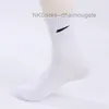 Модные мужские носки классический крюк бренд расчесывал хлопковое пот, поглощающий воздухопроницаемый