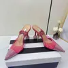 Sandalet 2022 kadın terlik en kaliteli tasarımcı bayan sandalet yaz moda slayt yüksek topuk terlik bayanlar rahat ayakkabılar kadın 220512
