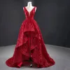 Abiti da festa Glamour Red Paillettes Abiti da sera alti e bassi per le donne Elegante abito lungo con scollo a V di lusso 2022 DubaiParty