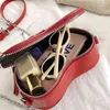 Вечерняя сумка роскошные дизайнерские женщины PU Heart Plound Crossbody Messenger для женской фирменной сети модных цепочек 0623