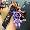 Spela Lightning Bear Keychains Rings Cosmic Rabbit Astronaut Cartoon Doll Pendant Car Key Chains Holder Bag Pendant Charm Lover Gifts smycken