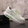 Spets 9208 Designers Up Dress Wedding Party Shoes Breattable Round Toe Casual Sneakers Light Spring White Air Cushion Walking Oxford Business Driving Loafers W22