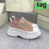 Los mejores zapatos casuales de diseñador Tread Slick con cordones zapatillas de deporte triple negro rosa pálido rojo real blanco plataforma zapatillas de lona lujo bajas mujeres entrenadores al aire libre