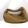 Evening Bags CEZIRA Women 2022 Fashion Handmade Woven Handbags PU Vegan Leather Knotted Handle Hobo Shoulder Purse Female Soft Underarm