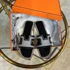 2022 Designer Sandales De Luxe Oran Pantoufles Marque Diapositives Tongs Femmes Chaussures Sneaker Trainer Boot Run Chaussure avec Boîte par shoebrand 08