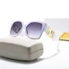 نظارات شمسية بإطار مربع للنساء نظارات مصممة للرجال محرك ضد الأشعة فوق البنفسجية نظارات شمسية كلاسيكية فاخرة هيب هوب موضة Occhiali دونا مع صندوق