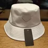 バケットハットビーニーデザイナー太陽野球帽男性女性アウトドアファッション夏のビーチサンハット漁師の帽子 4 色 X0903C