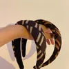 Brązowy designer designerski opaska na głowę projektant akcesoria do włosów obręcze do włosów kobiety luksurys projektanci biżuteria tkanina 284J