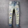 High street jeans modemerk motorfiets fluctuerende mannelijke persoonlijkheid gebroken gat spray verf kleurrijke jeans trend slanke broek